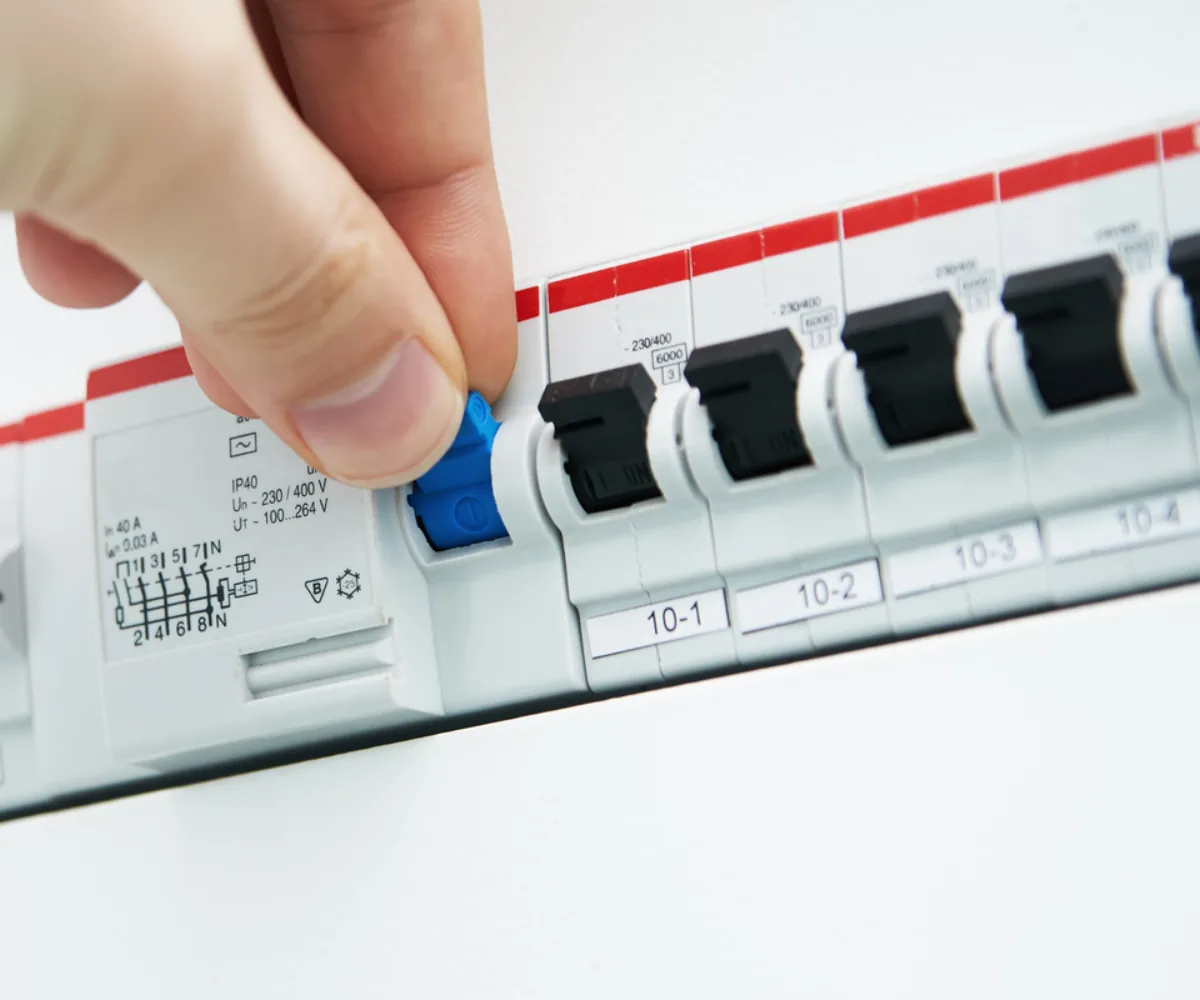 Diagnostic électrique pour location à